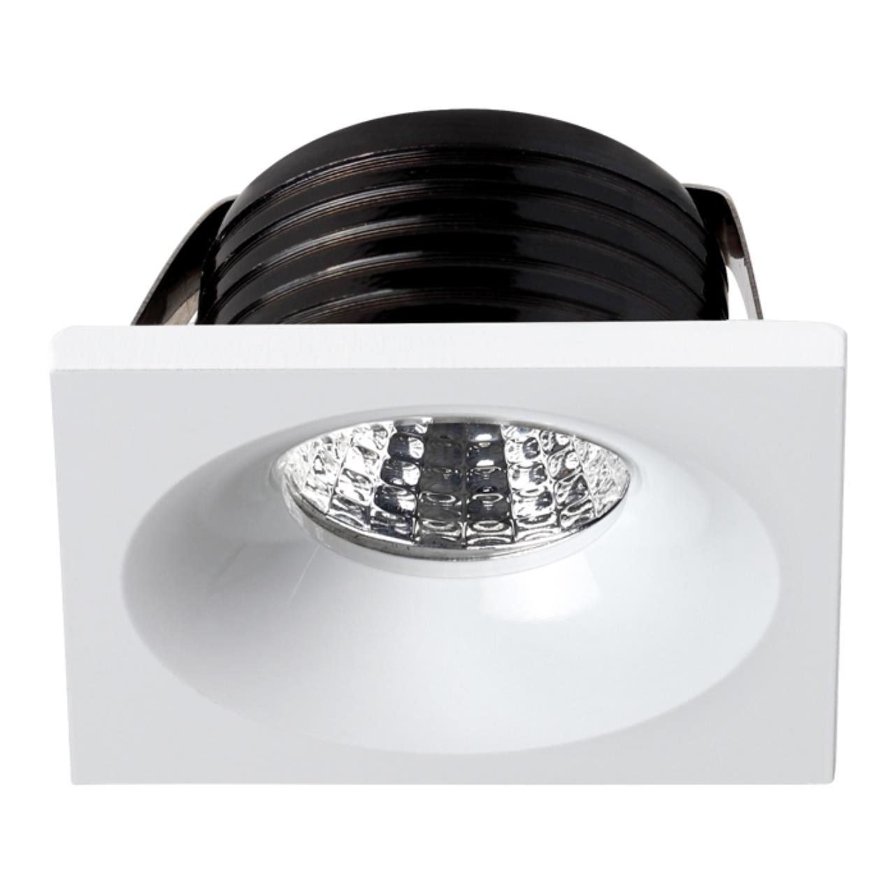 357701 SPOT NT18 090 белый Встраиваемый светильник IP20 LED 3000K 3W 160-265V DOT